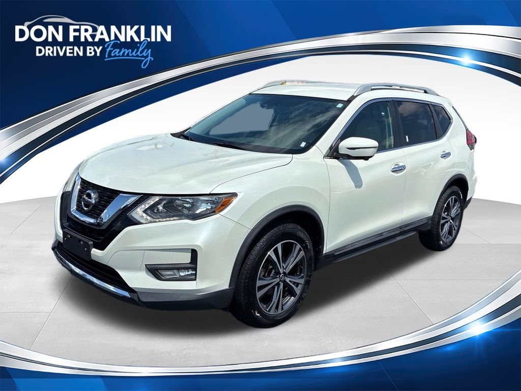Used 2017 White Nissan SL image 1