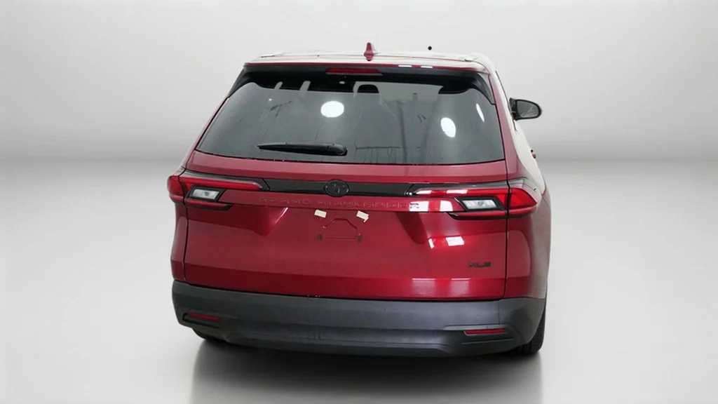 New 2026 Ruby Flare Pearl Toyota XLE image 12
