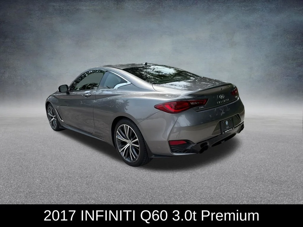 Used 2017 Gray INFINITI 3.0t Premium image 3