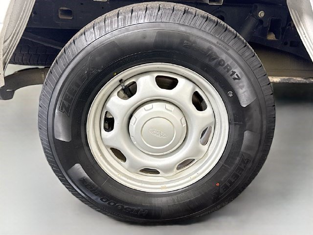Used 2023 Oxford White Ford XL image 28