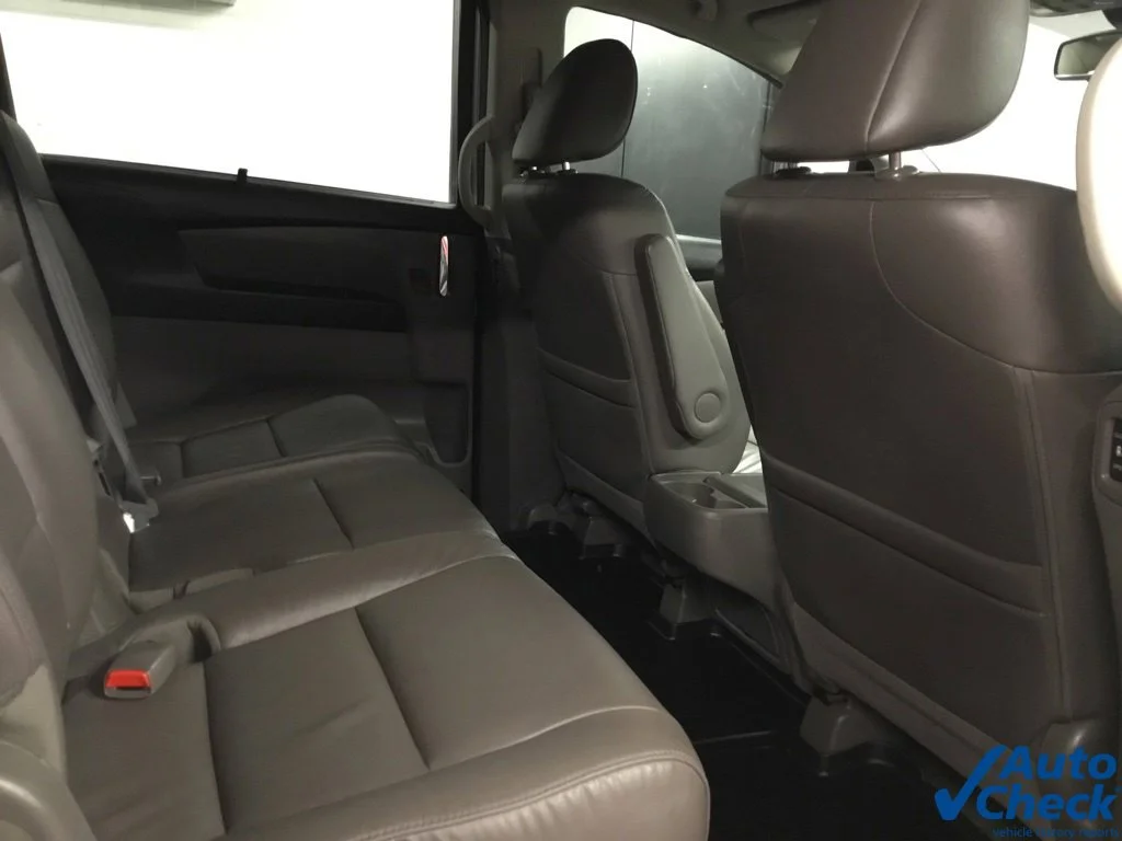 Used 2015 Silver Honda EX-L image 34