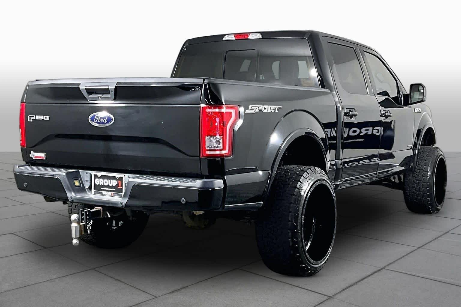 Used 2016 Shadow Black Ford XLT image 13