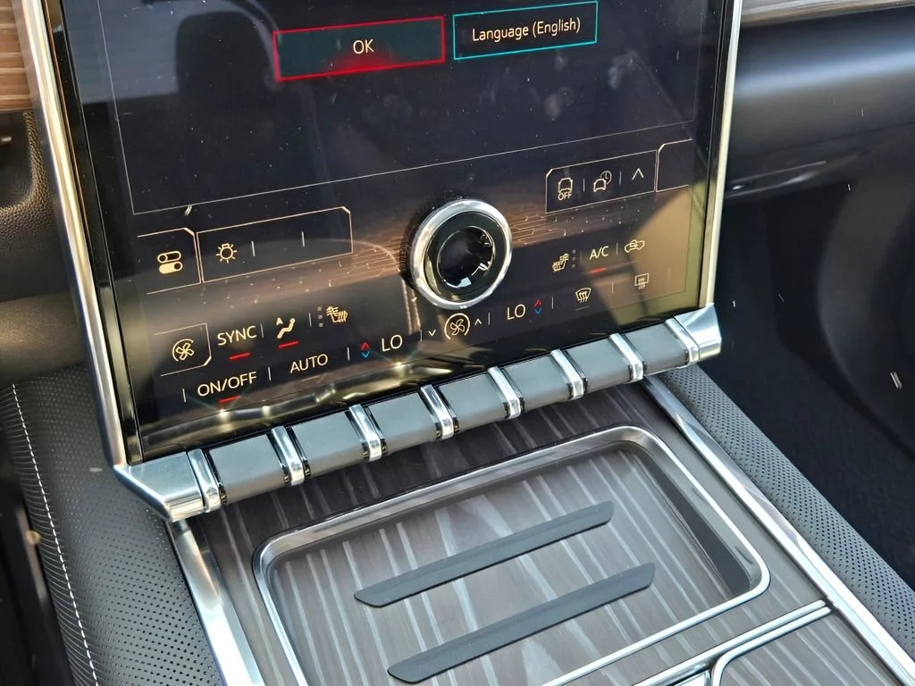 2025 GMC Sierra EV Denali - Photo 30