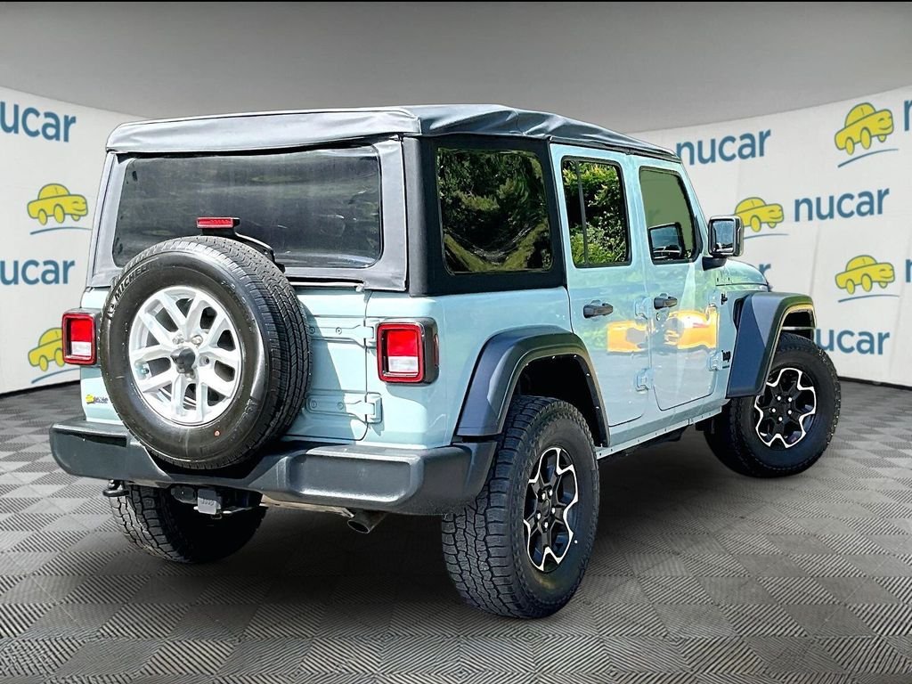 Used 2023 Earl Clearcoat Jeep Sport S image 6