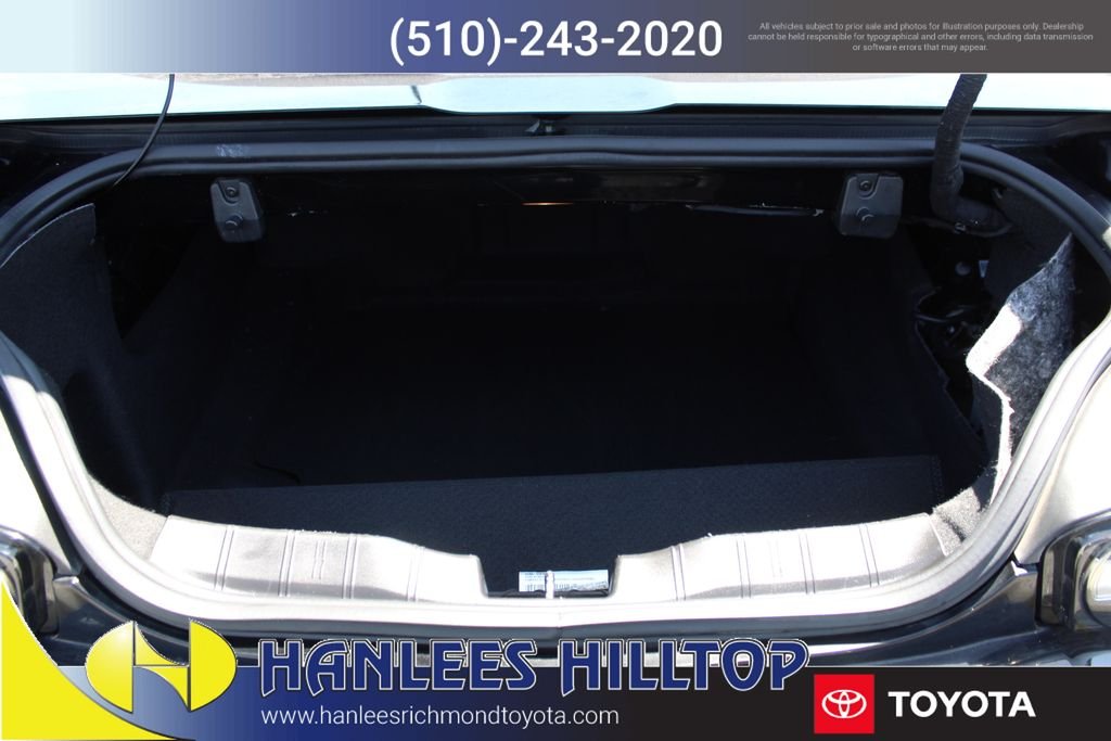 Used 2022 Black Chevrolet LT1 image 10