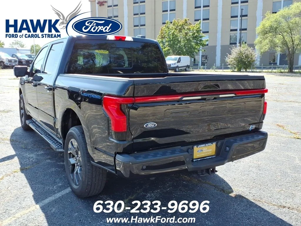 Certified Used 2022 Black Metallic Ford Lariat image 5
