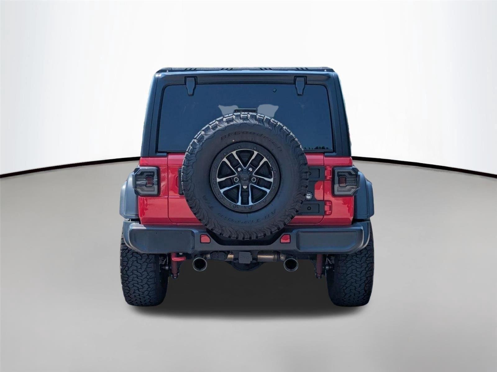 Used 2024 Firecracker Red Clearcoat Jeep Rubicon image 6