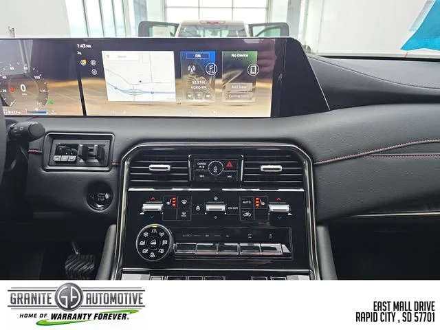 2026 Nissan Armada PRO-4X - Photo 17