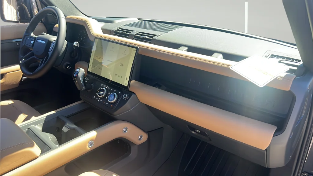 New 2026 Gray Land Rover X-Dynamic SE image 18