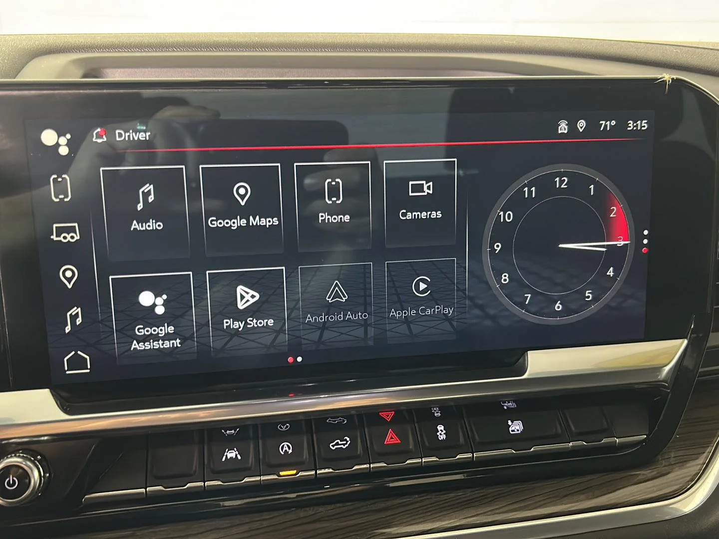 Used 2024 Summit White GMC Elevation image 16