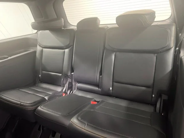 Used 2025 Gray Ford Tremor image 13