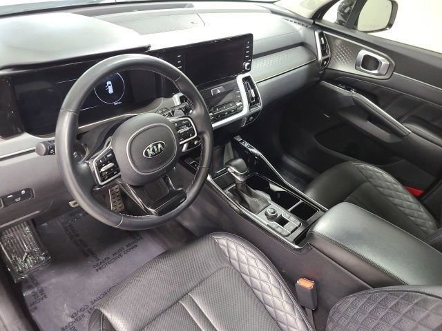 Used 2021 Glacial White Pearl Kia SX Prestige image 27