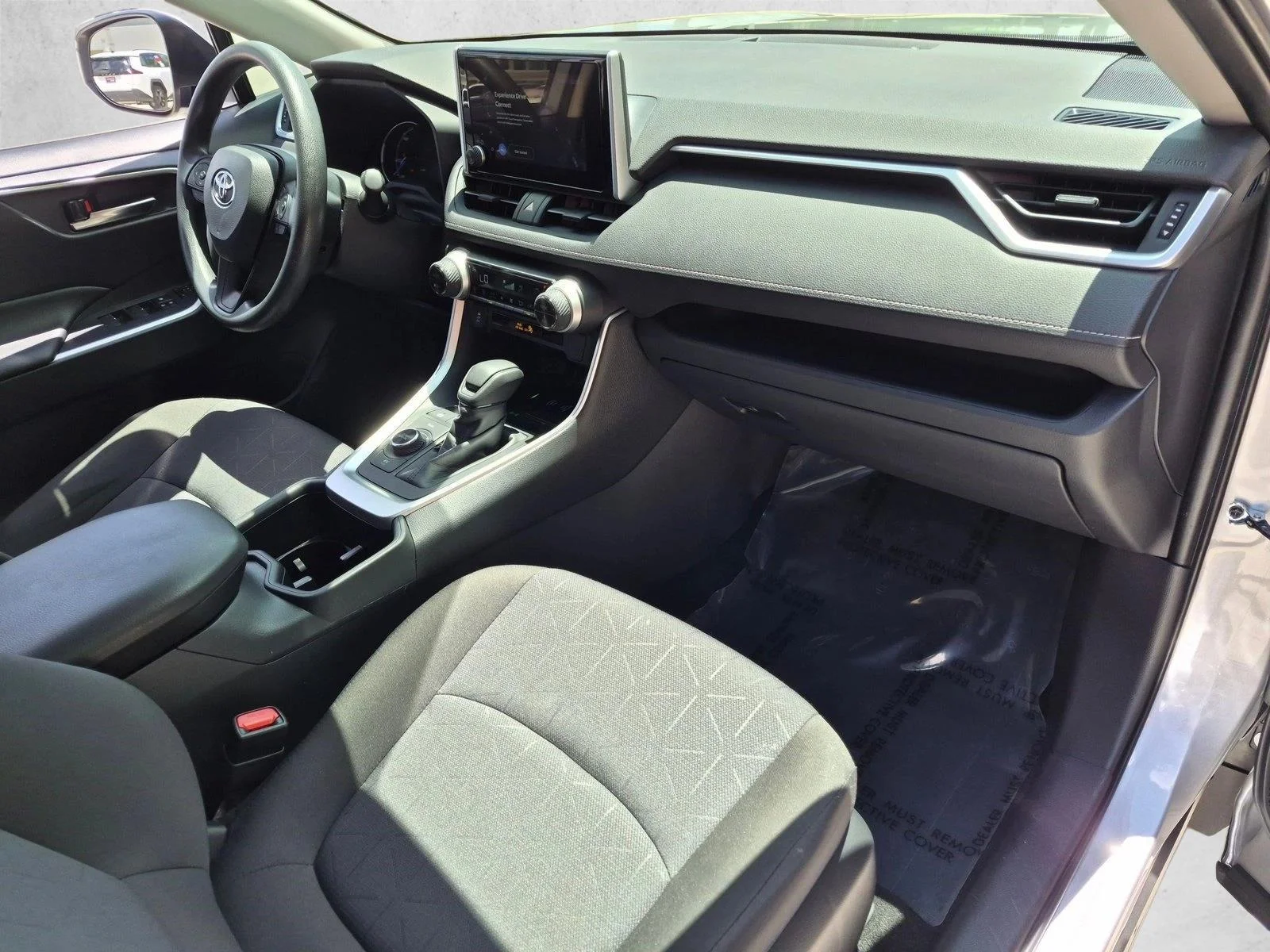 Used 2025 Silver Sky Metallic Toyota Hybrid XLE image 21