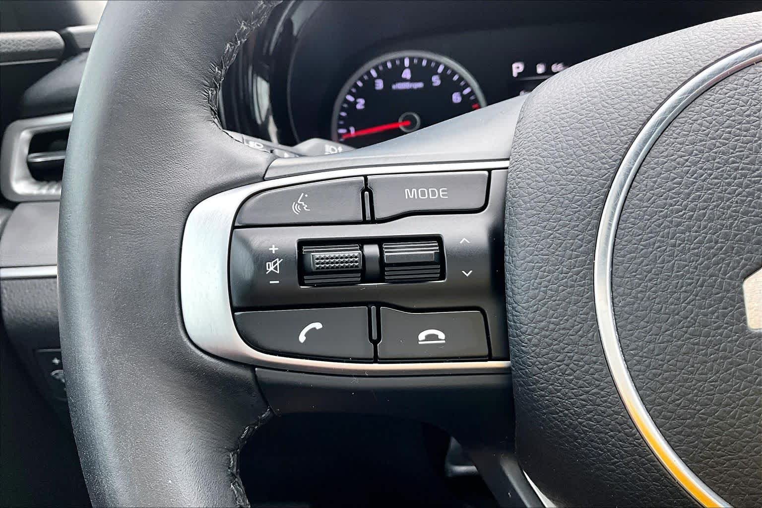 Used 2024 Ebony Black Kia GT-Line image 23