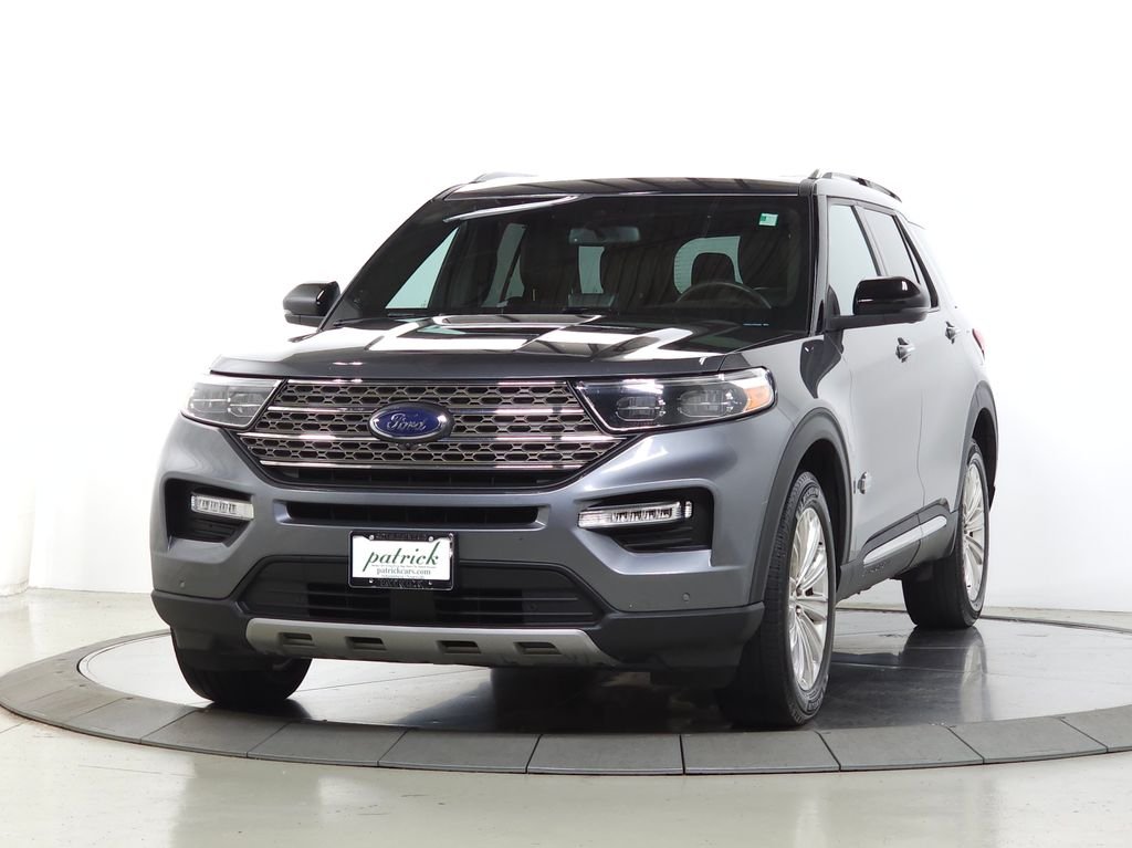 Used 2023 Gray Metallic Ford King Ranch image 3
