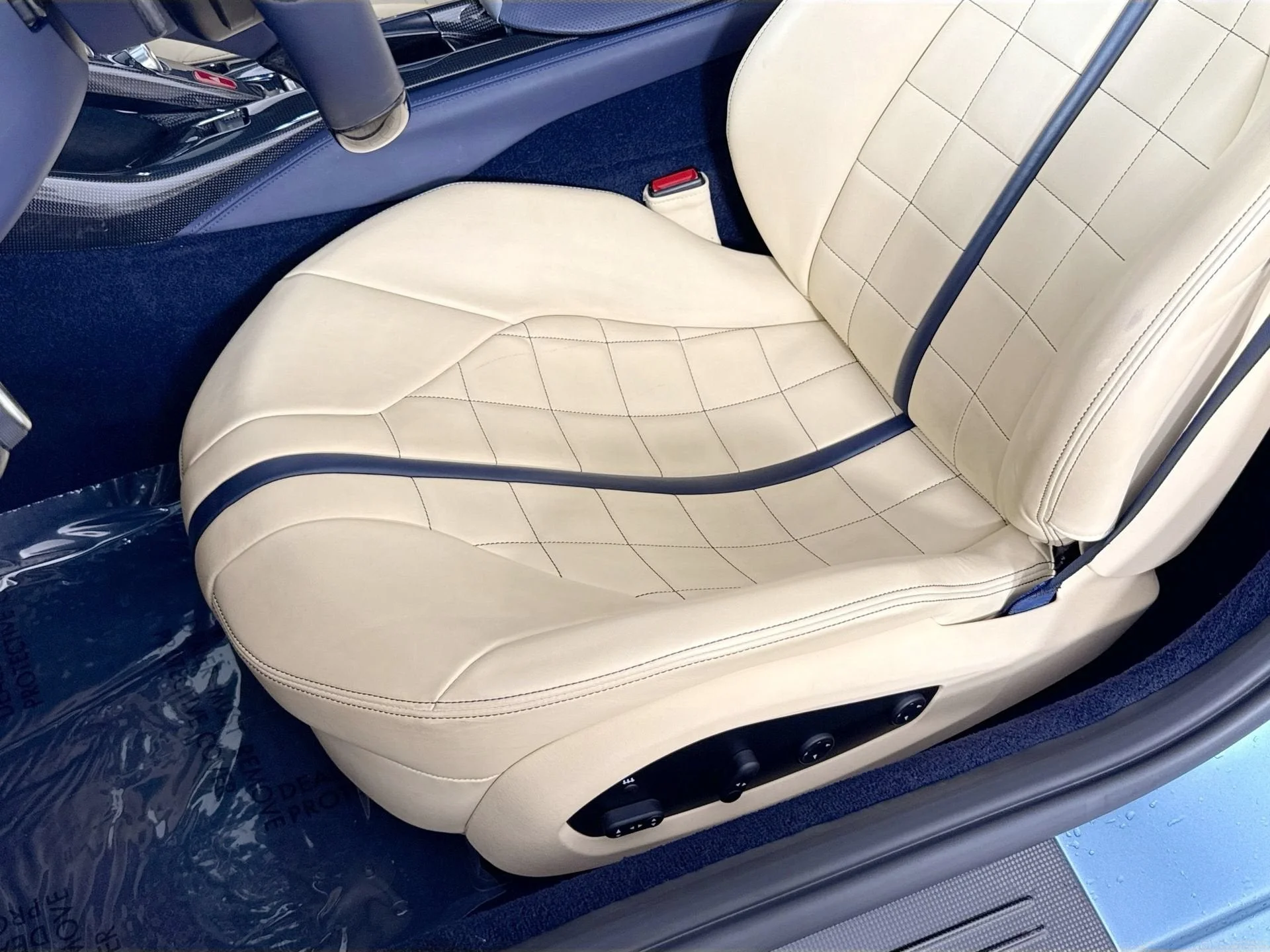 Certified Used 2022 Azzurro Met Ferrari Base image 18