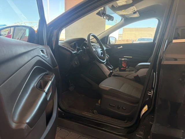 Used 2015 Tuxedo Black Ford SE image 5