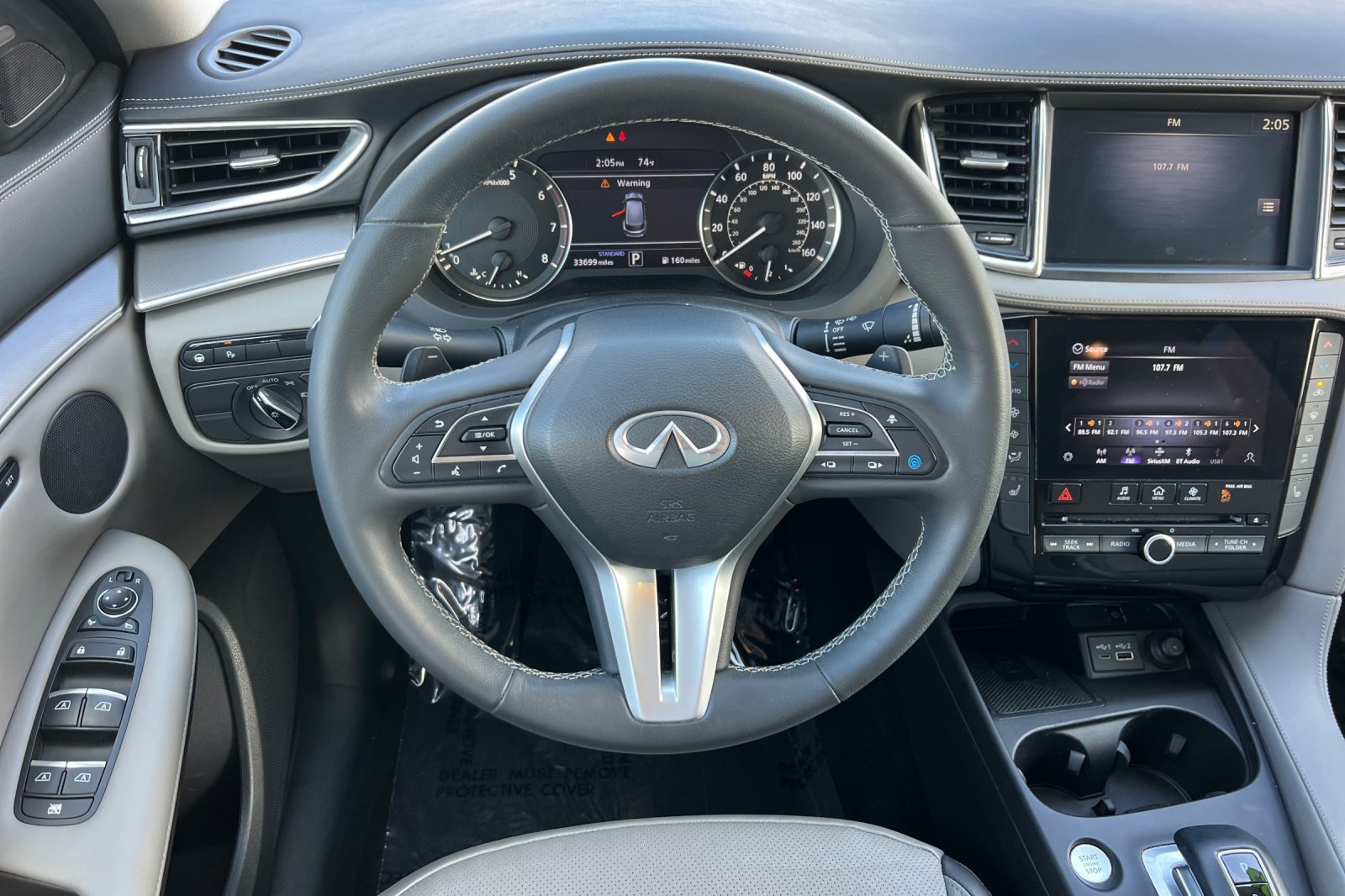Used 2023 Graphite Shadow INFINITI LUXE image 15