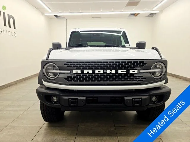 New 2026 Oxford White Ford Badlands® image 7