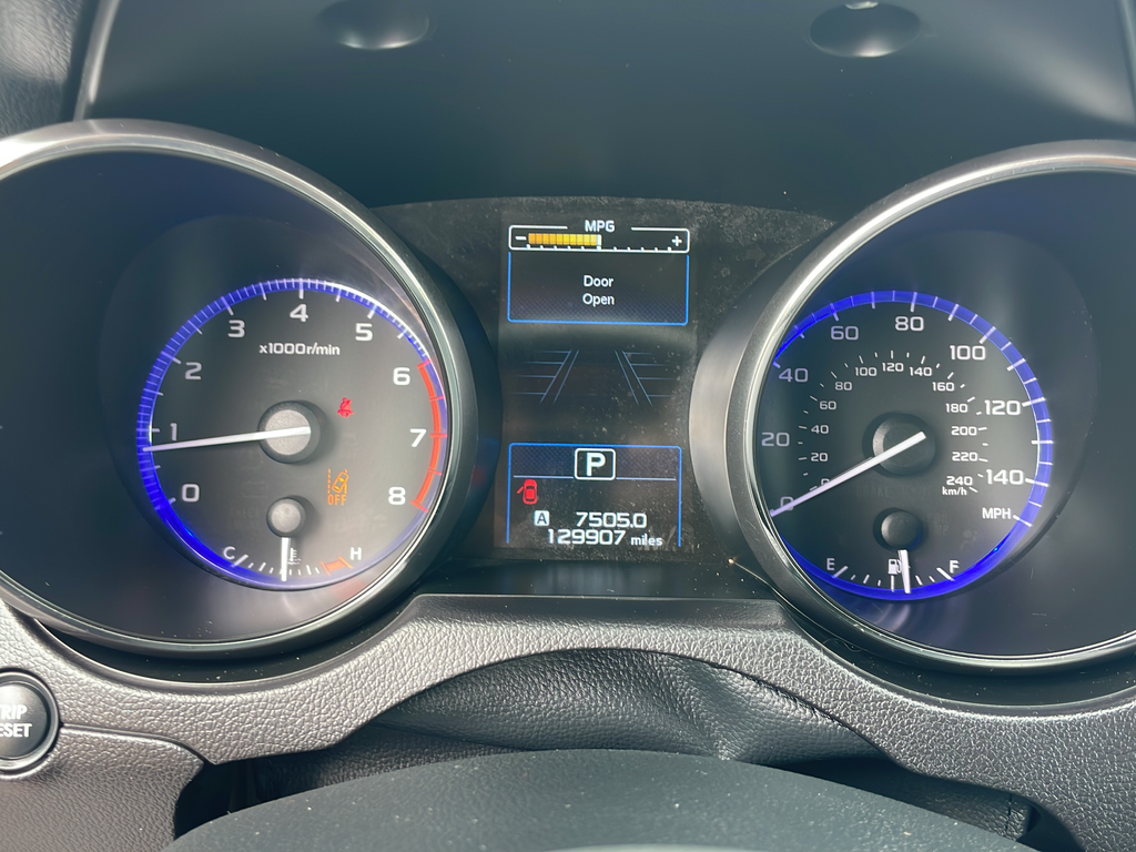 Used 2016 White Subaru 2.5i image 13