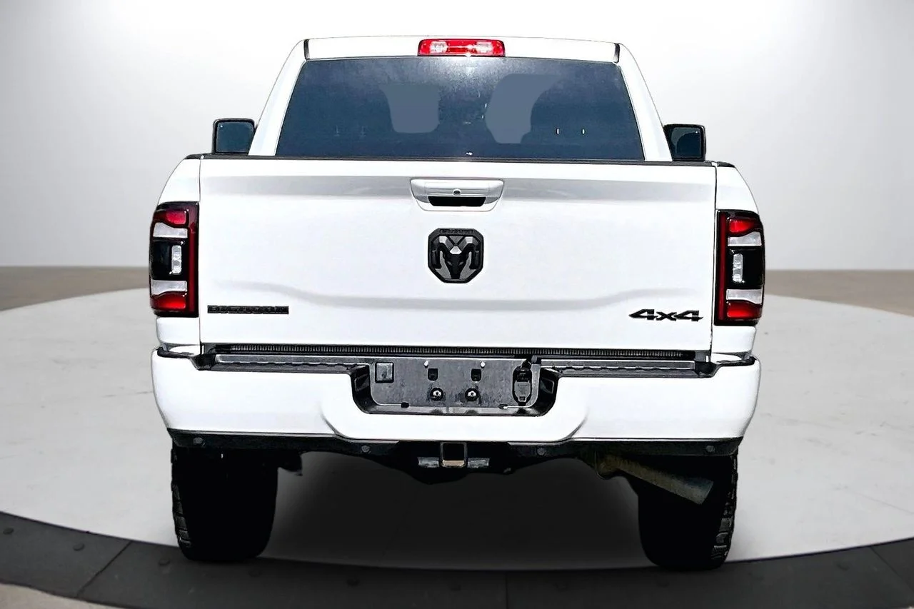 Used 2024 White Ram Big Horn image 8