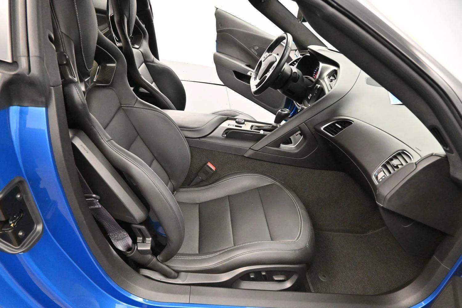 Used 2016 LAGUNA BLUE METALLIC TINTCOAT Chevrolet Z06 3LZ image 32