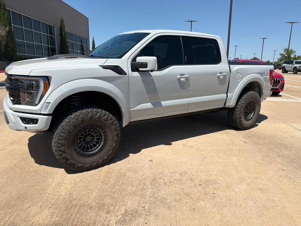 Used 2023 White Ford Raptor image 2