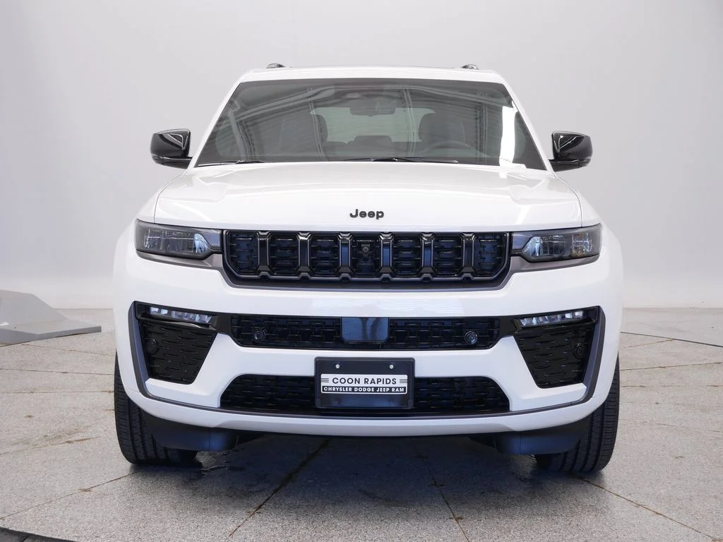 New 2026 Bright White Clearcoat Jeep Limited Reserve image 10