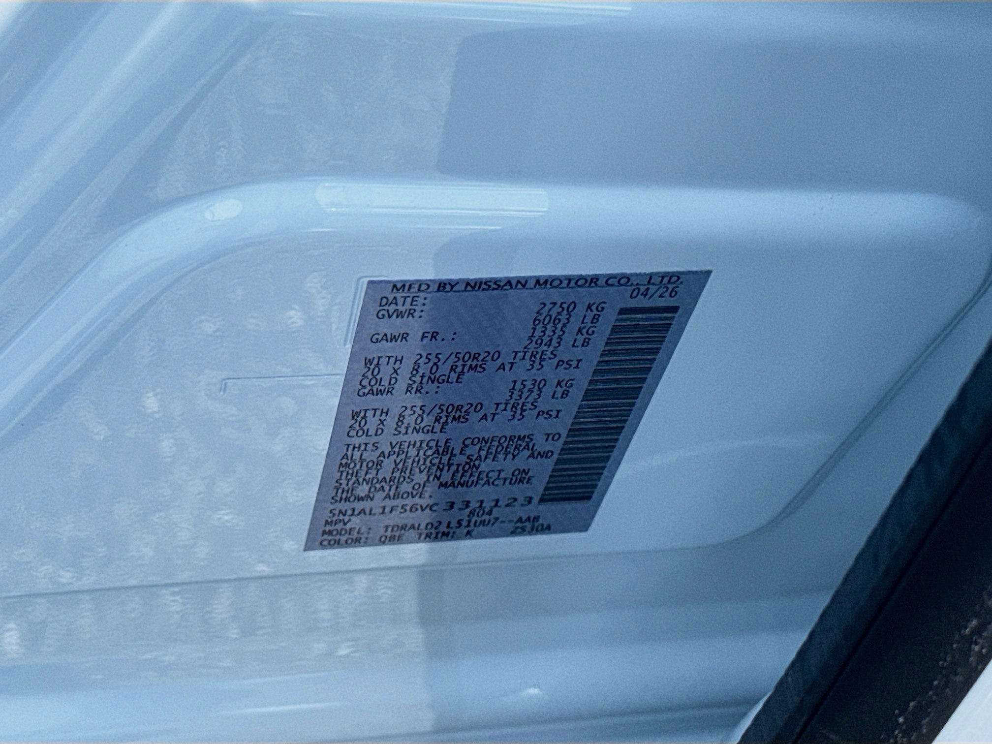 New 2027 RADIANT WHITE INFINITI Luxe FWD image 29