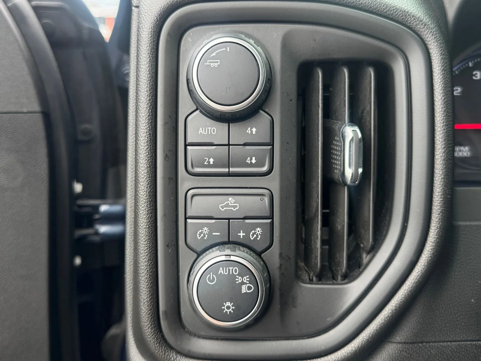 Used 2021 Blue Chevrolet Custom Trail Boss image 17