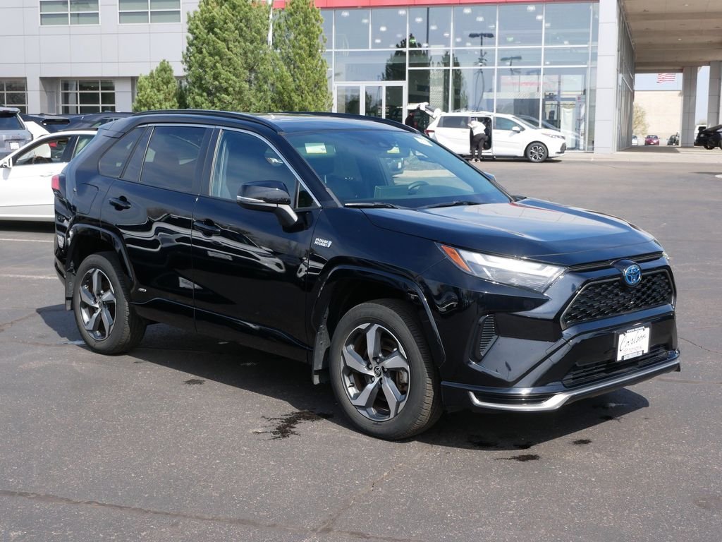 Certified 2024 Toyota RAV4 SE with VIN JTMAB3FV6RD186927 for sale in Minneapolis, Minnesota