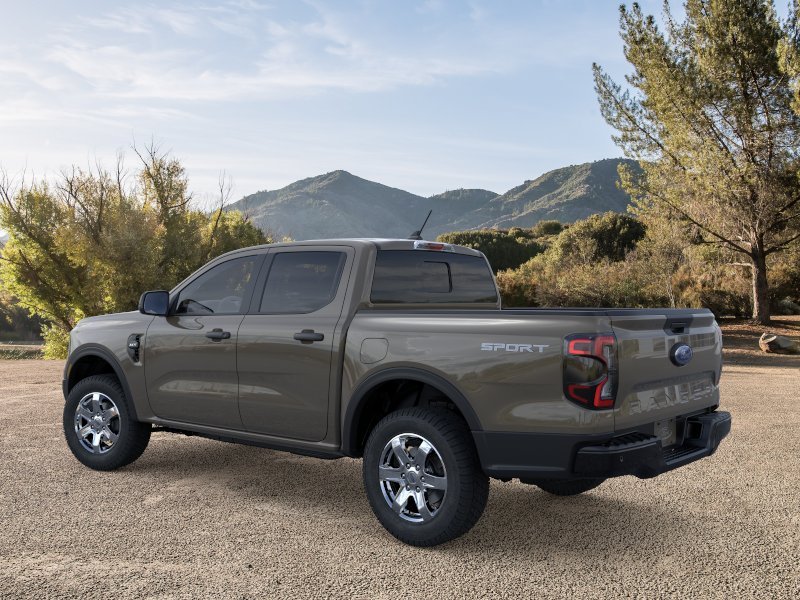 New 2026 Marsh Gray Ford XLT image 29