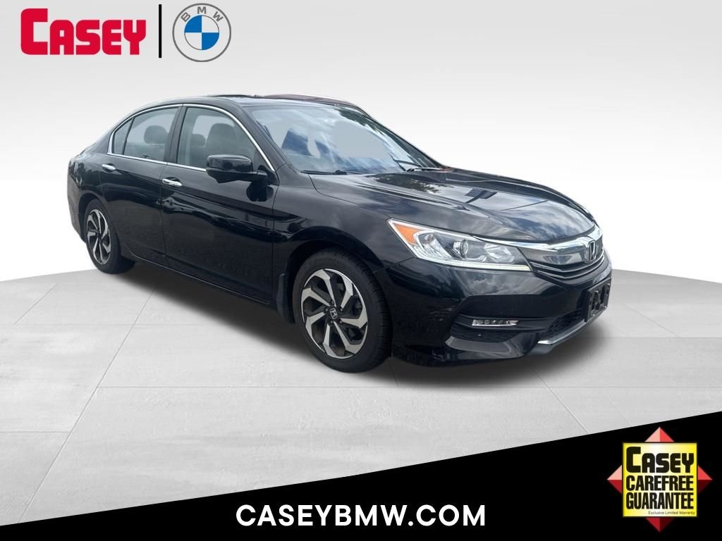 Used 2017 Black Honda EX image 1