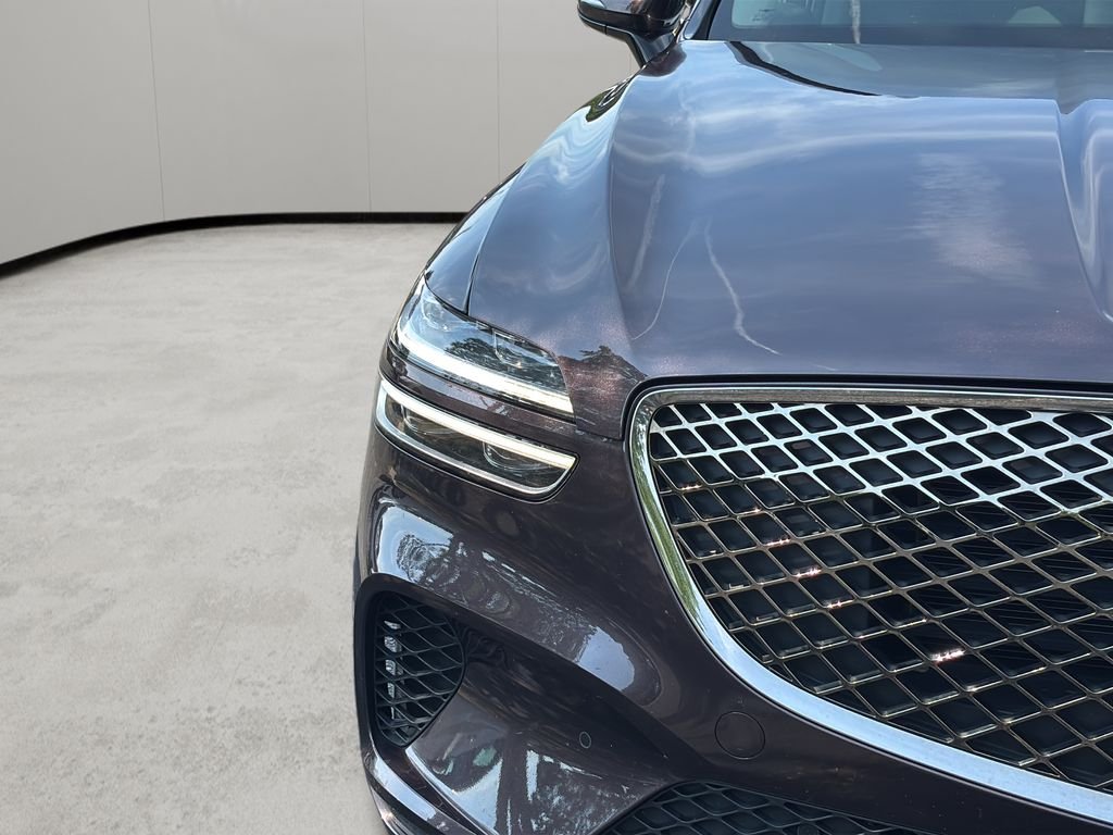 Used 2022 Burgundy Genesis 2.5T image 10