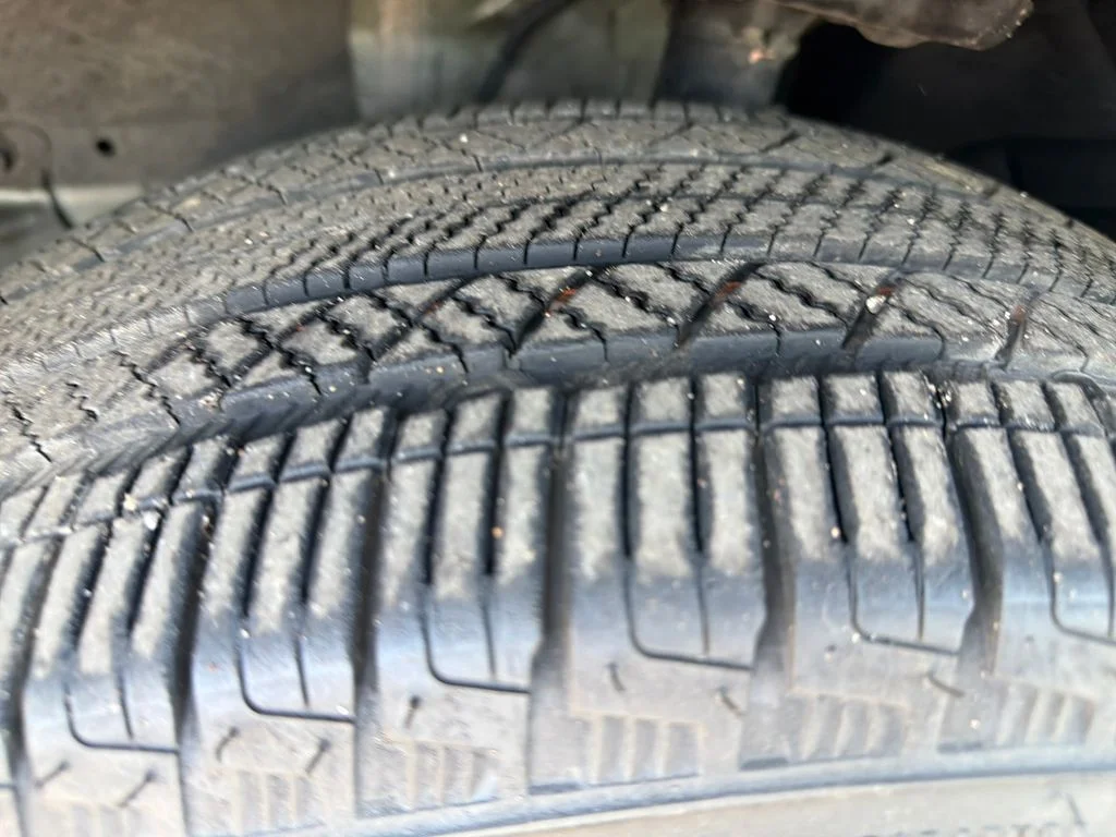 Used 2025 Gray Nissan SV image 29