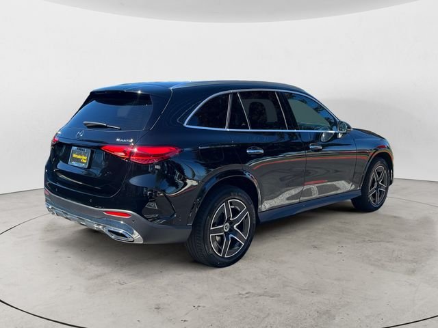 New 2026 Black Mercedes-Benz GLC 300 image 5