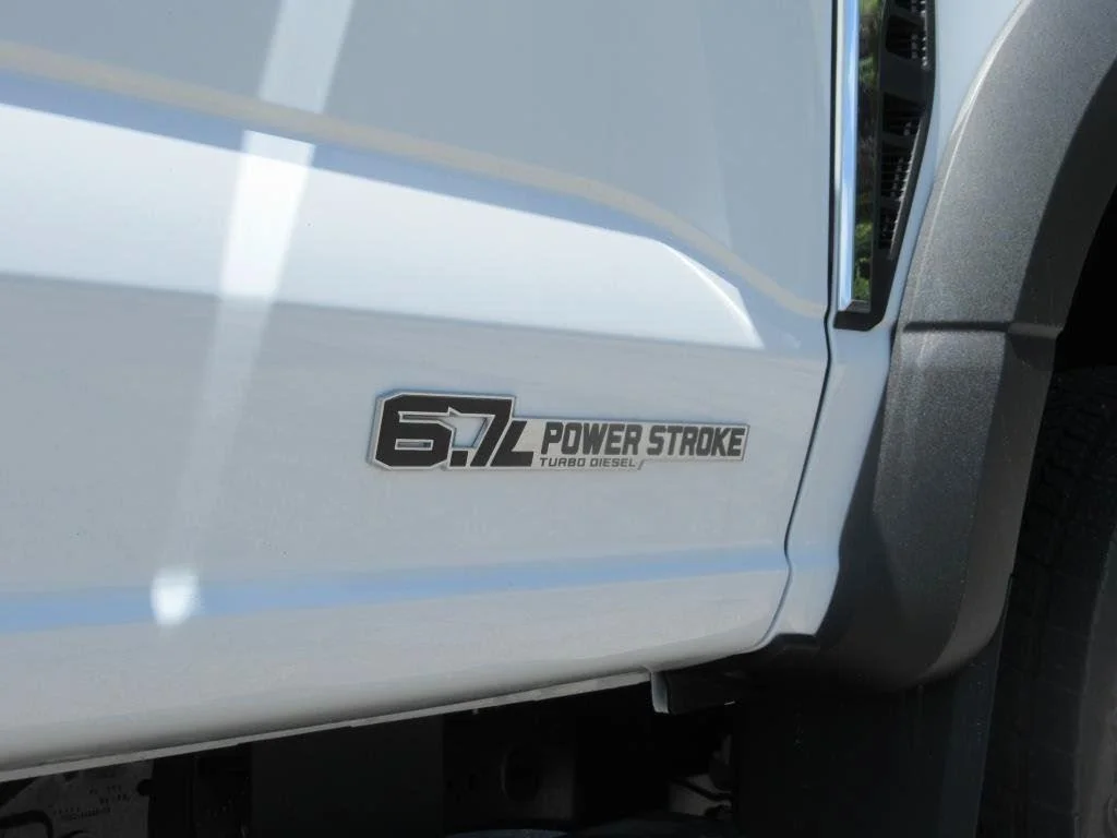 2024 Ford F-550 Super Duty Chassis Cab XL - Photo 9