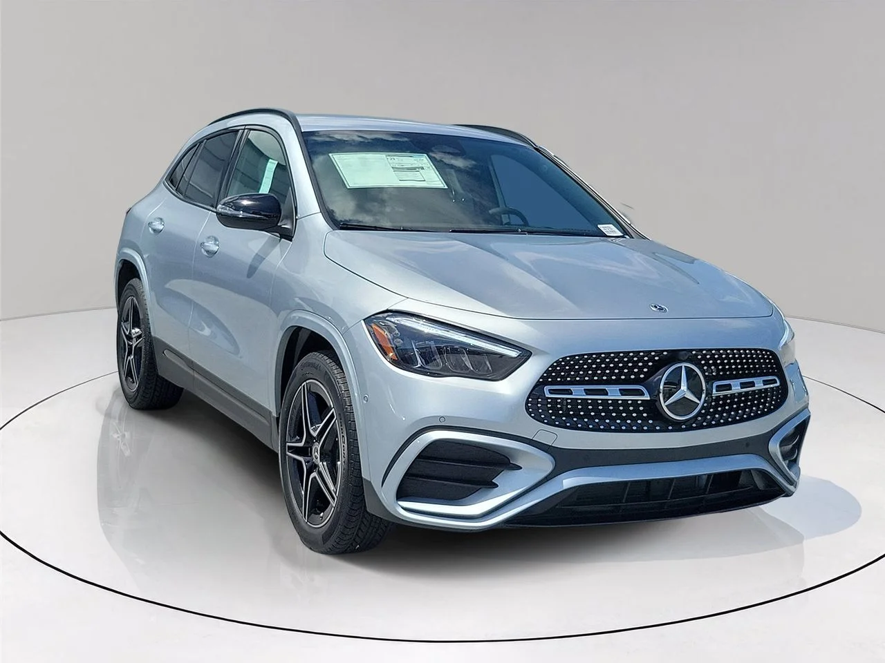 New 2026 Cirrus Silver Metallic Mercedes-Benz GLA 250 image 4