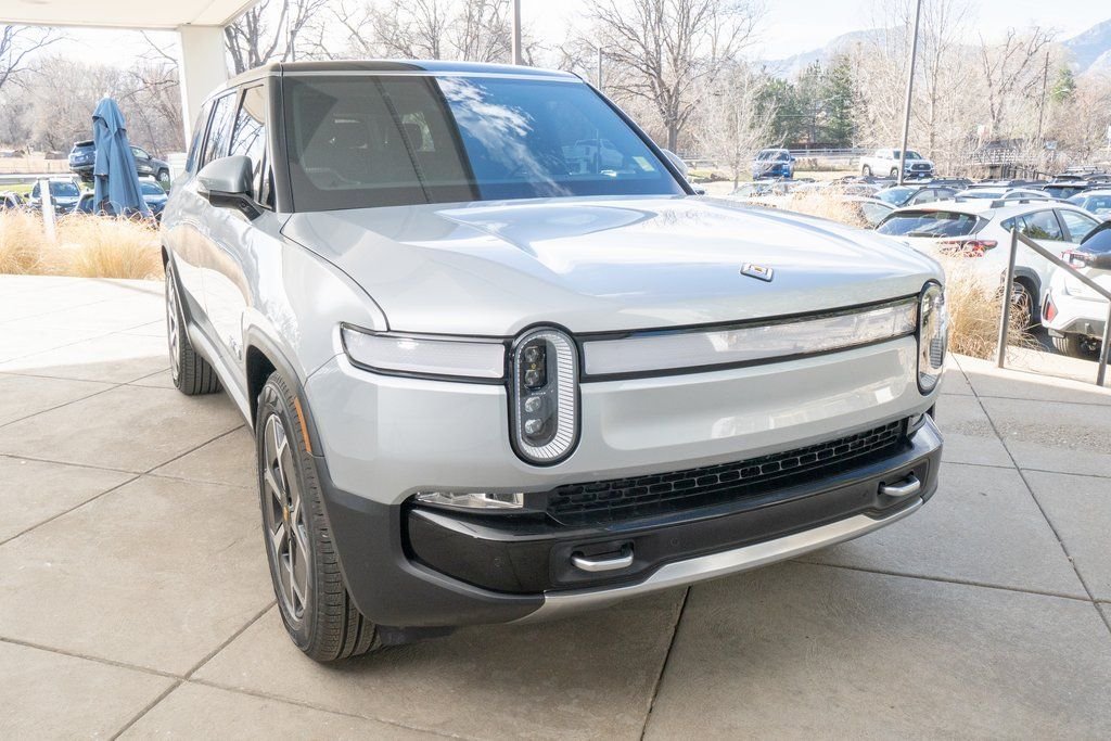 Used 2024 Rivian R1S Adventure with VIN 7PDSGBBA6RN034801 for sale in Boulder, CO