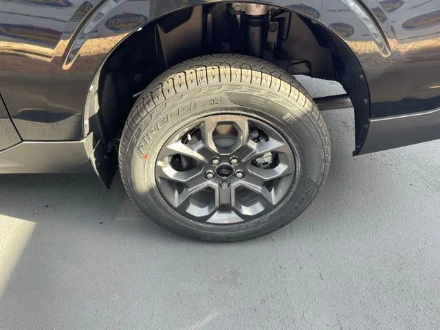 New 2026 Shadow Black Ford XLT image 17