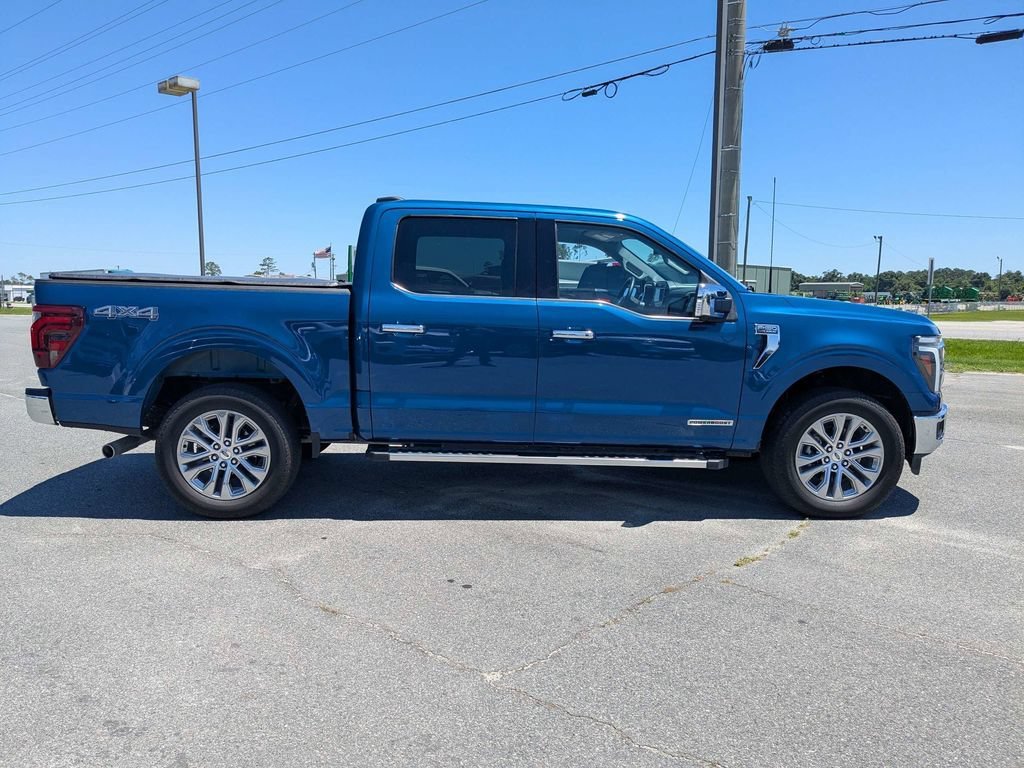 Used 2025 Blue Ford LARIAT image 3