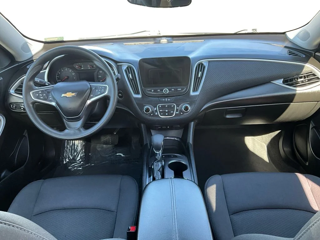 Used 2024 Sterling Gray Metallic Chevrolet LT image 14