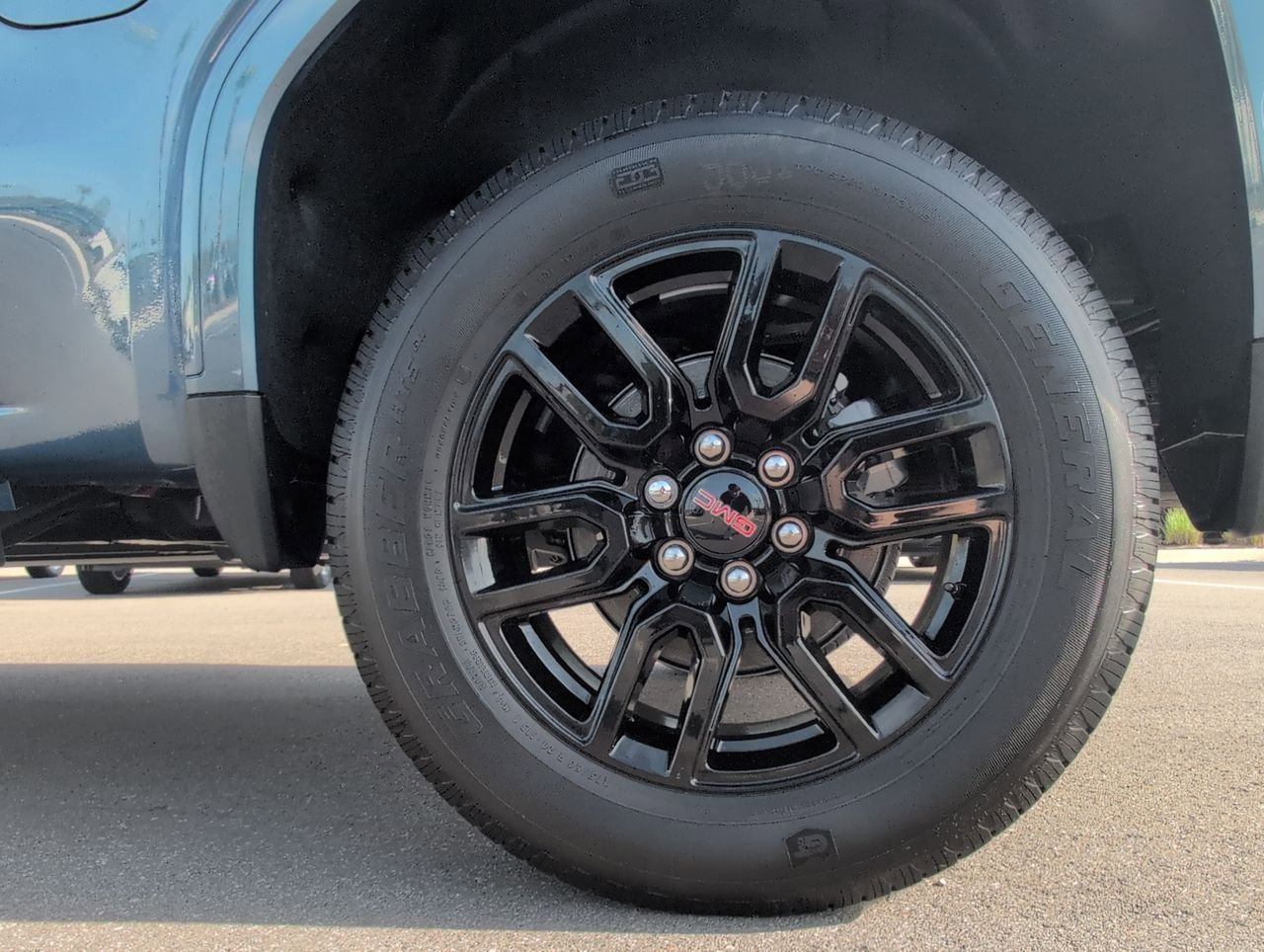 New 2026 Downpour Metallic GMC Elevation image 34