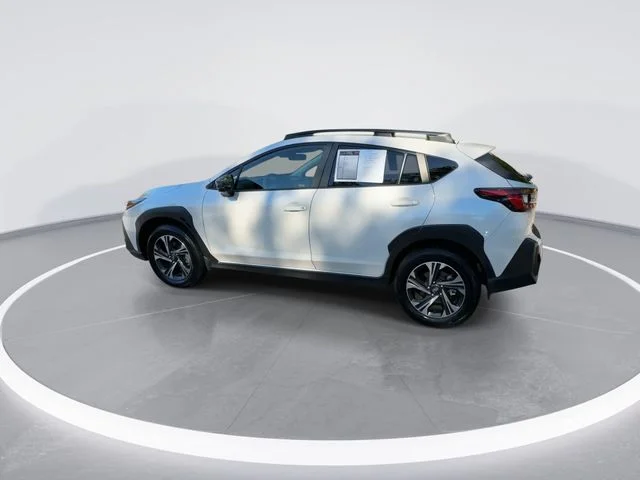 Used 2024  Subaru premium image 5