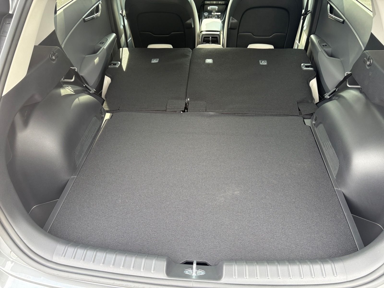 New 2026 Steel Gray Kia EX image 20