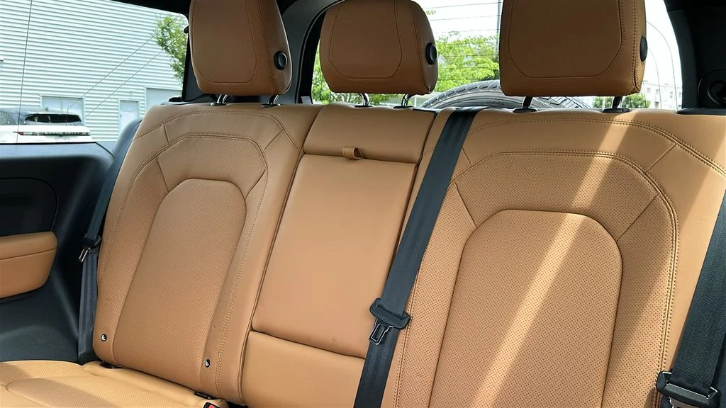 Certified Used 2023 Black Land Rover S image 23