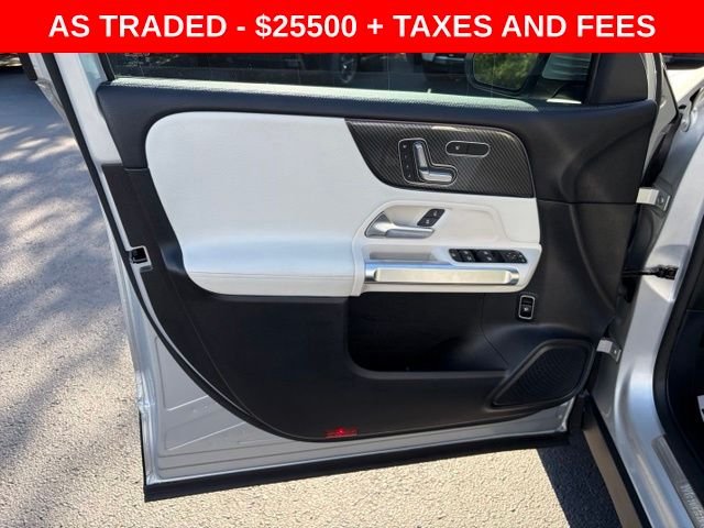 Used 2021 Silver Mercedes-Benz GLB 250 image 12