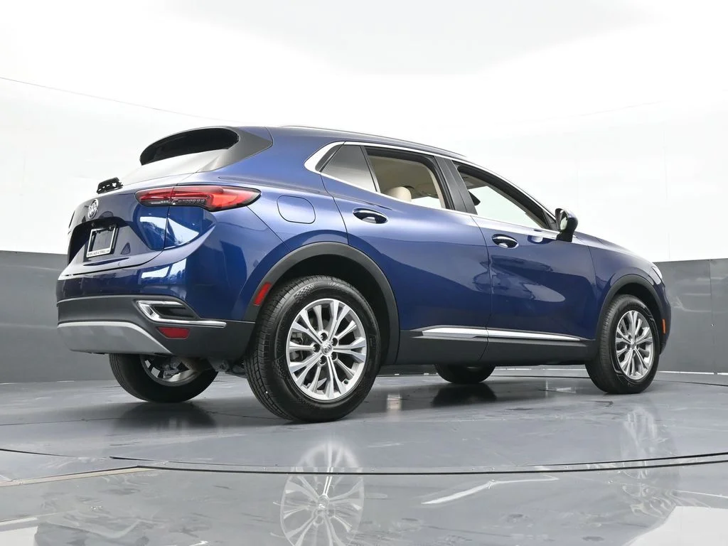 Used 2023 Sapphire Metallic Buick Preferred image 61