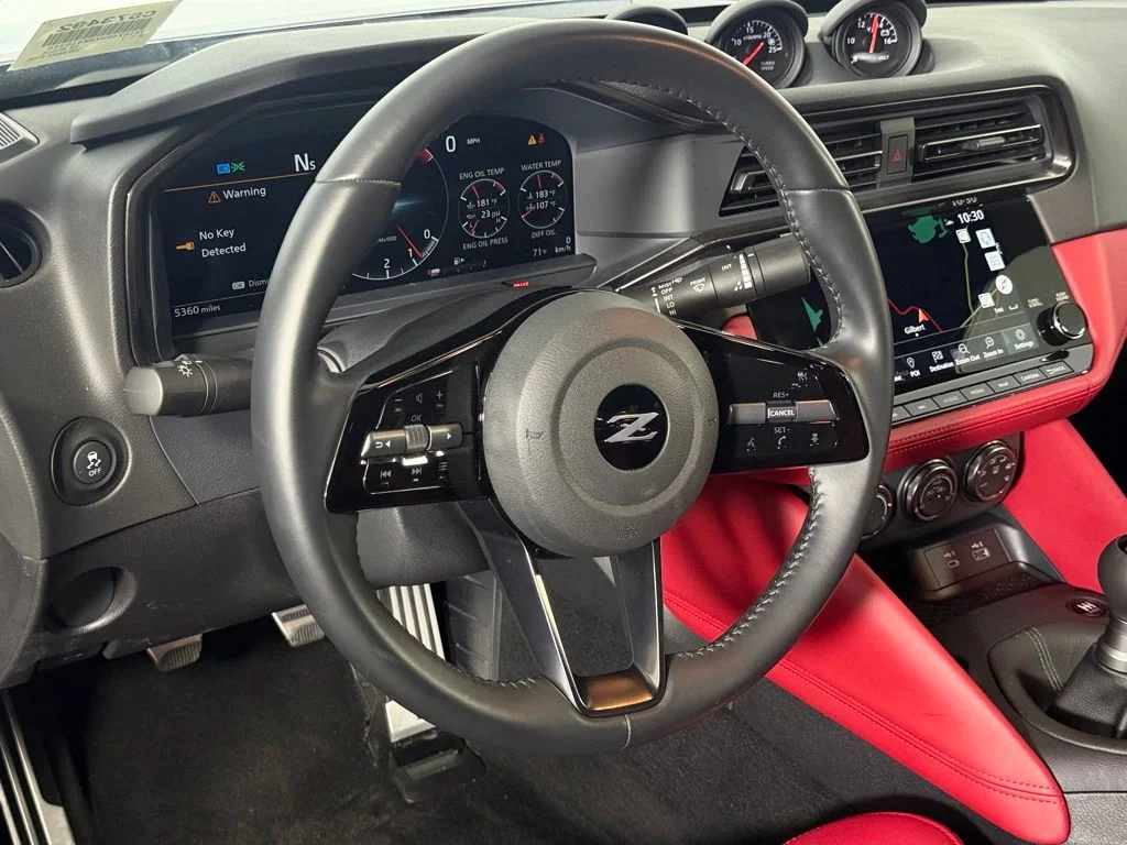 Used 2025 Gray Nissan Performance image 14