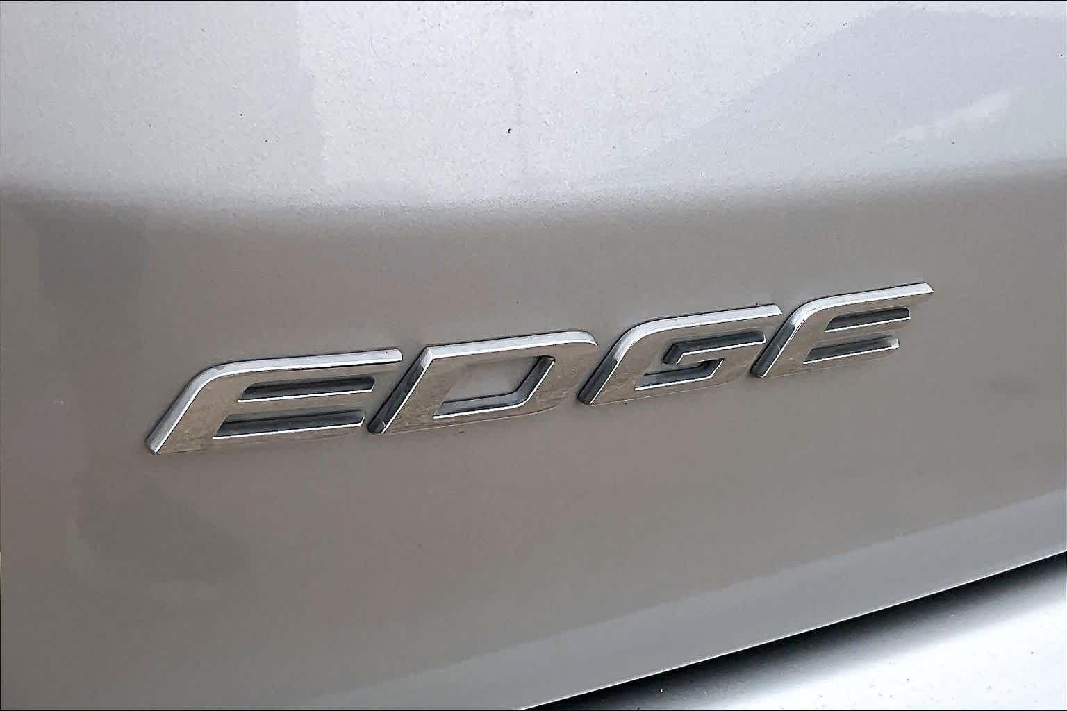 Used 2019 Ingot Silver Metallic Ford Titanium image 30